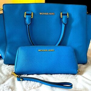 Michael Kors Medium Tote bag and wallet